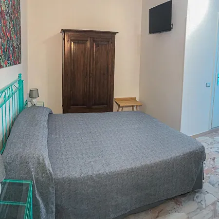 Beb Terrazza Del Sole Oda ve Kahvaltı Pisa